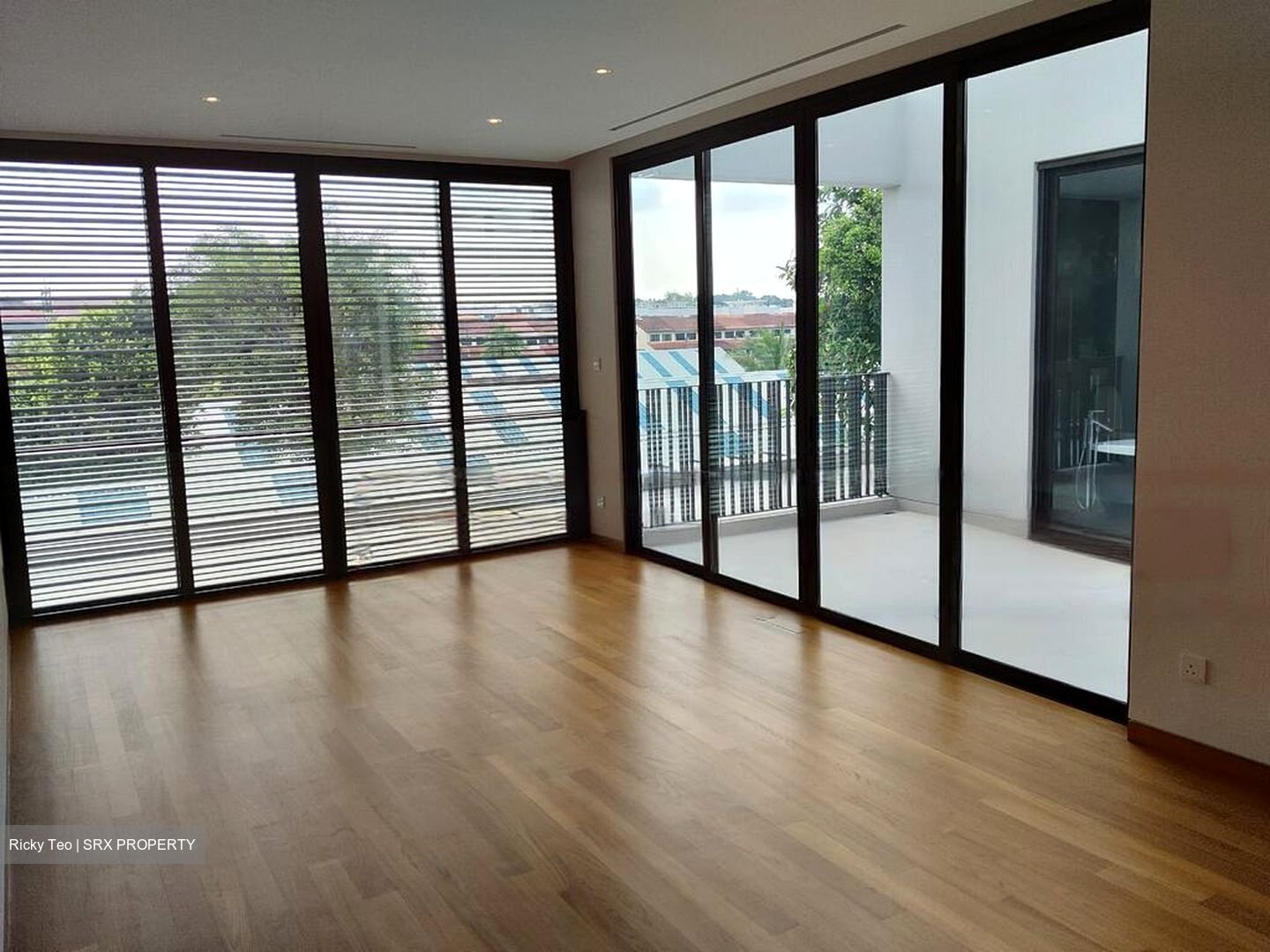 Seletar Garden (D28), Detached #456959041
